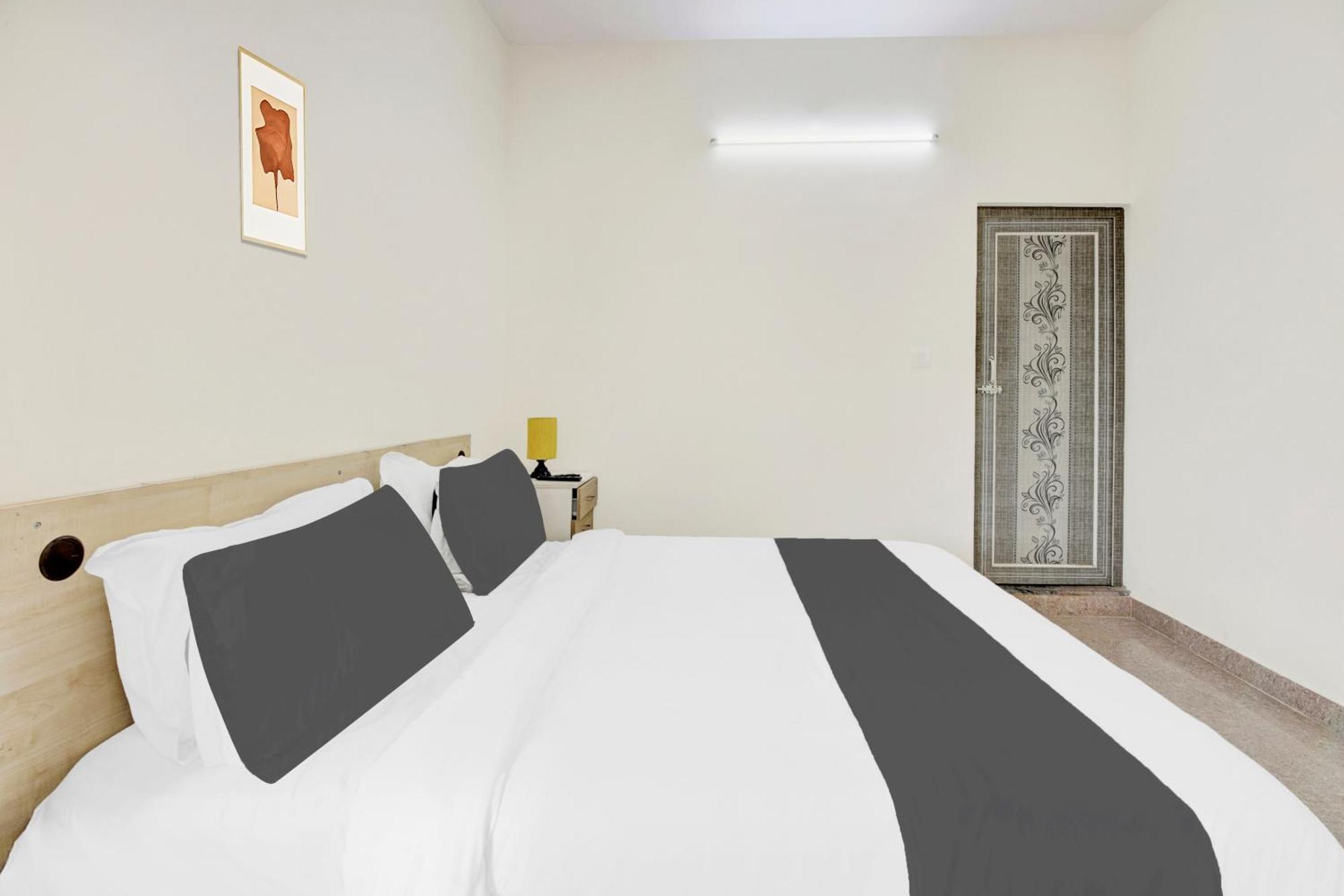 Hotel O Sri Manjunatha Deluxe Suites Bangalore Dış mekan fotoğraf