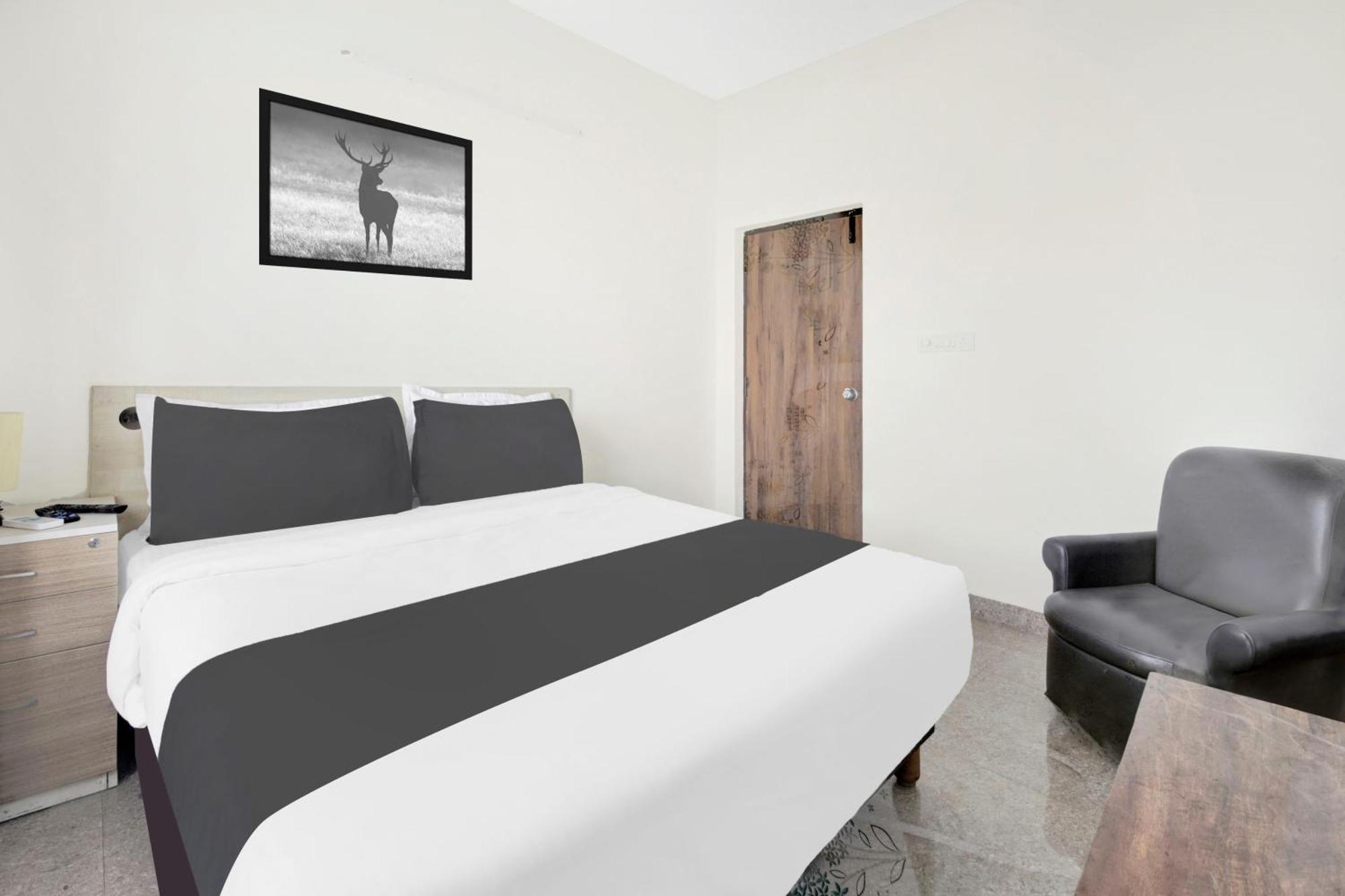 Hotel O Sri Manjunatha Deluxe Suites Bangalore Dış mekan fotoğraf